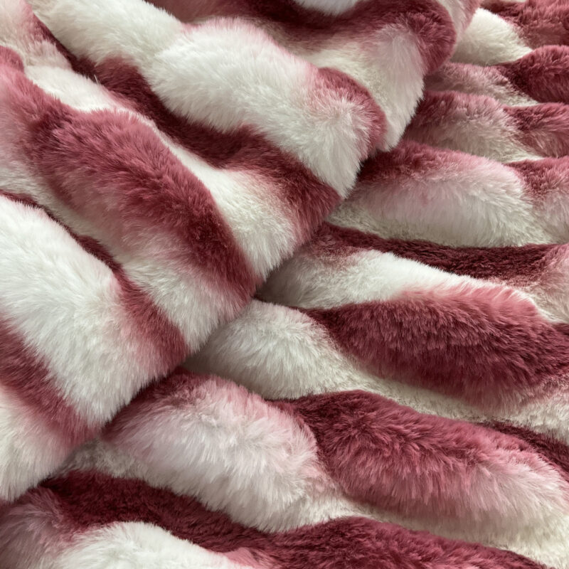 ez-fabric-stretch-faux-fur-snow-chinchilla-snuggle-white-berry__74592